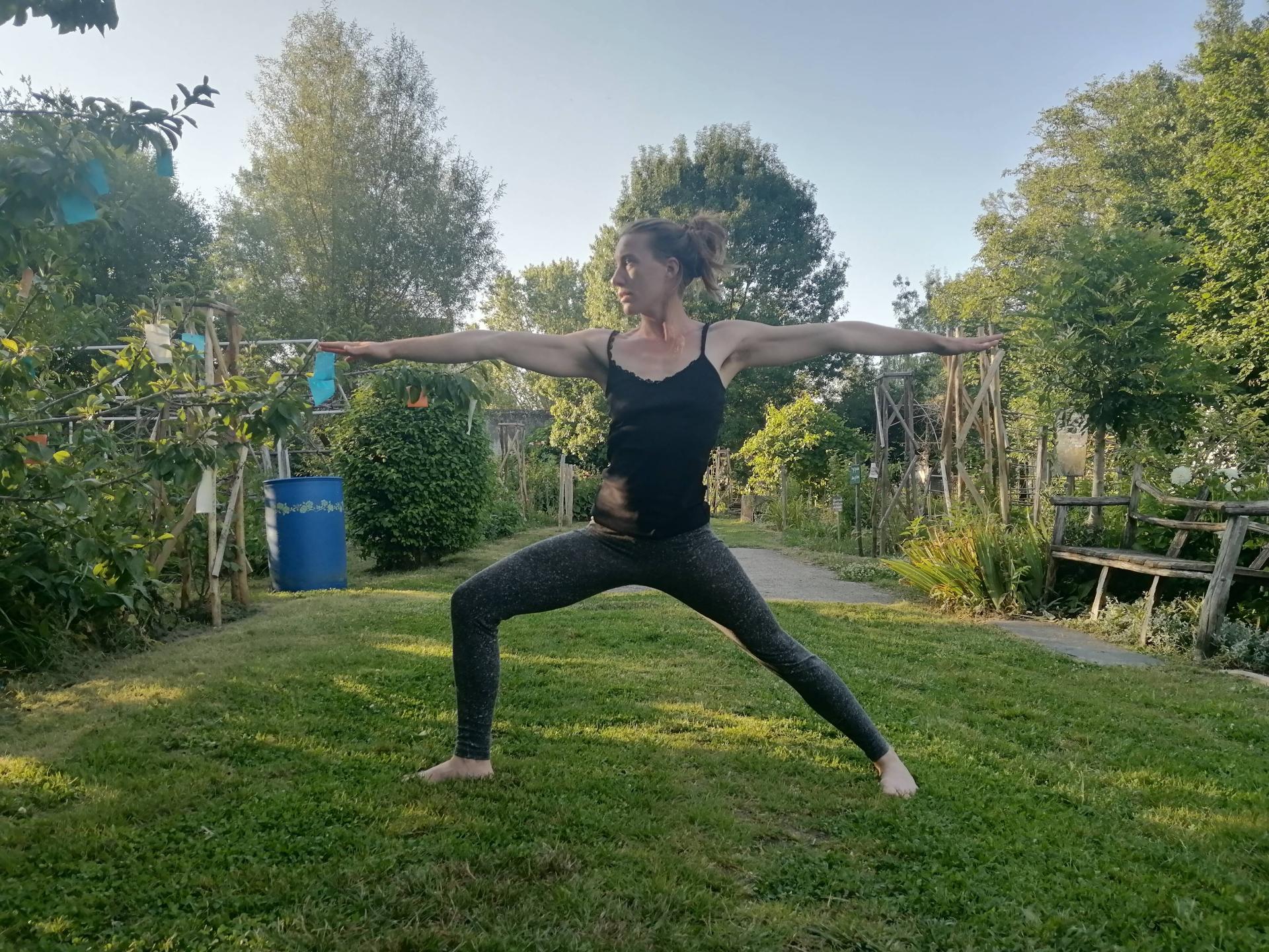 cours yoga ardèche aubenas vals les bains